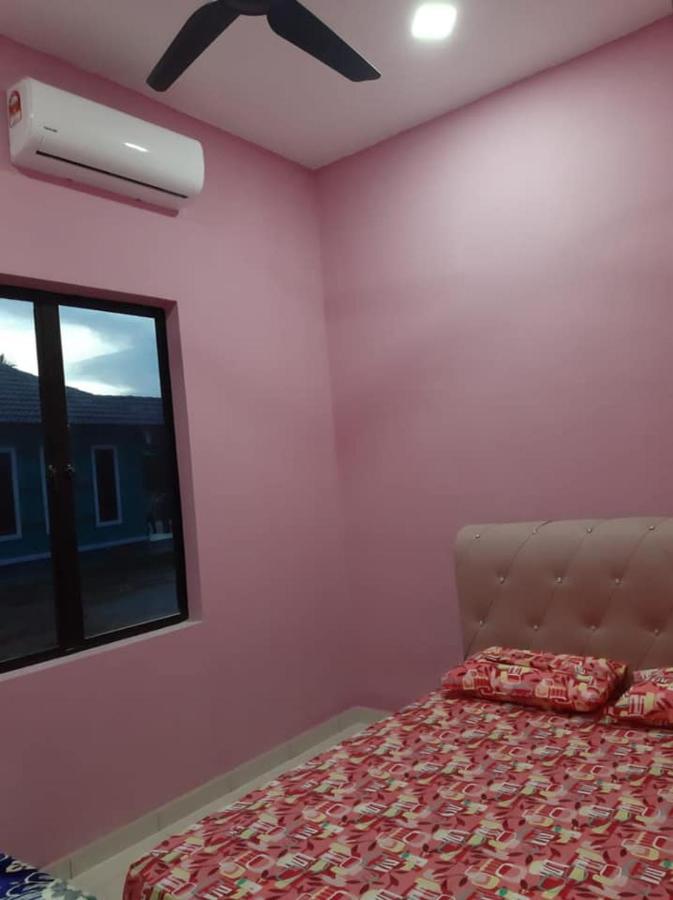 Homestay Armand Pengkalan Balak Melaka Масджид-Танах Экстерьер фото