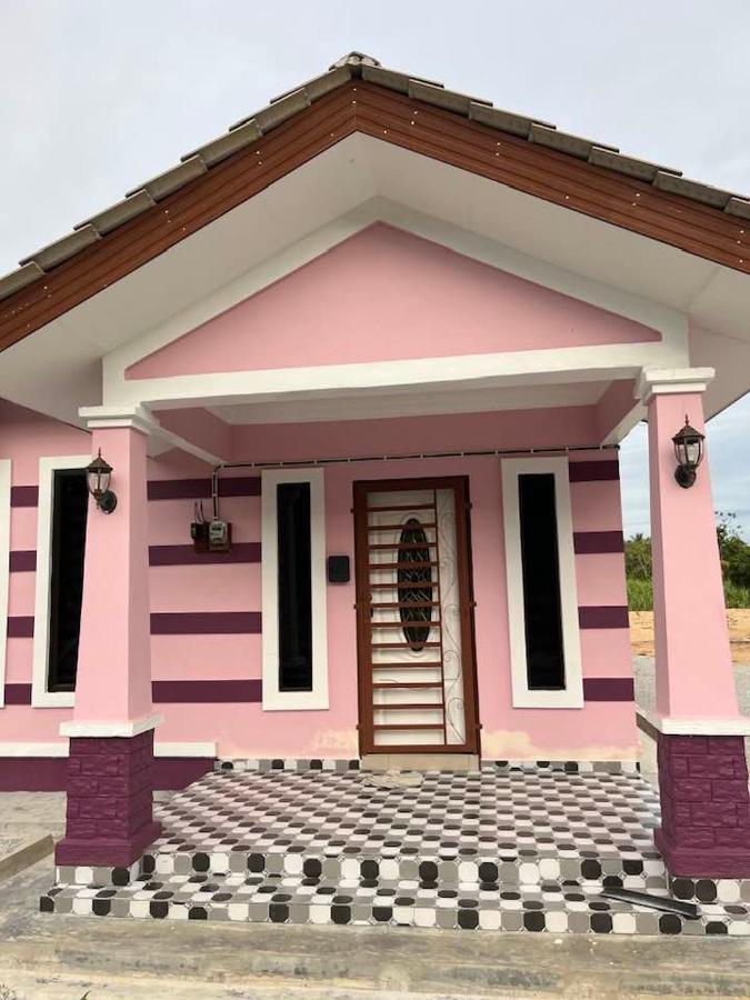 Homestay Armand Pengkalan Balak Melaka Масджид-Танах Экстерьер фото